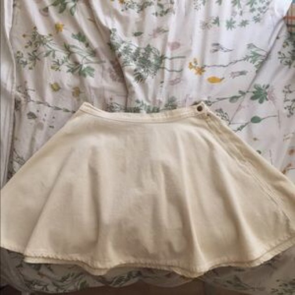 American Apparel Cream Circle Skirt